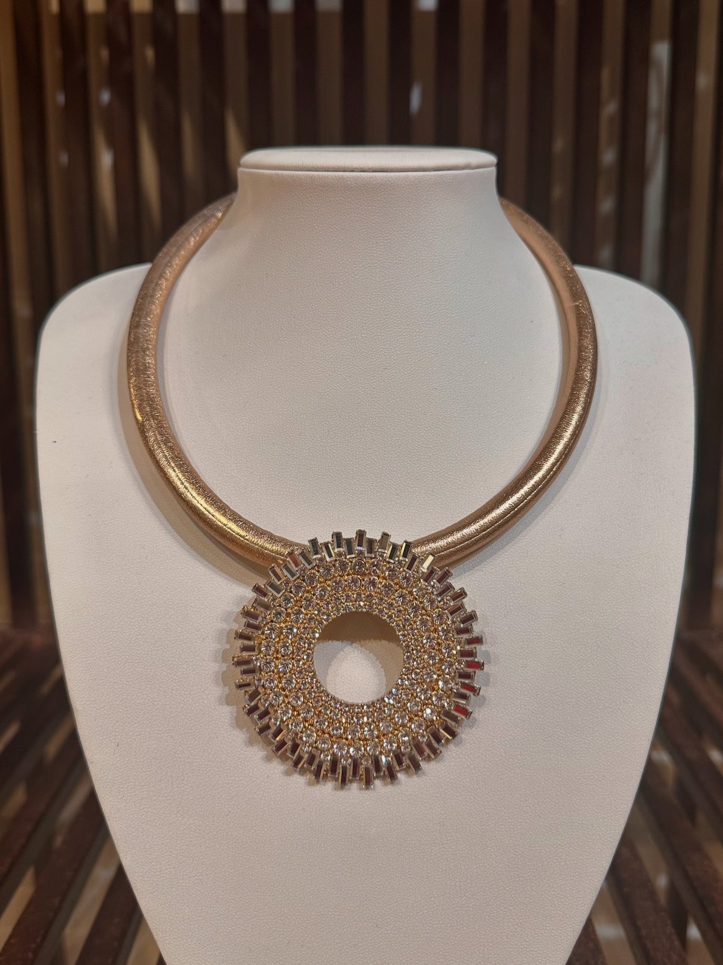 COLLAR SOLANO