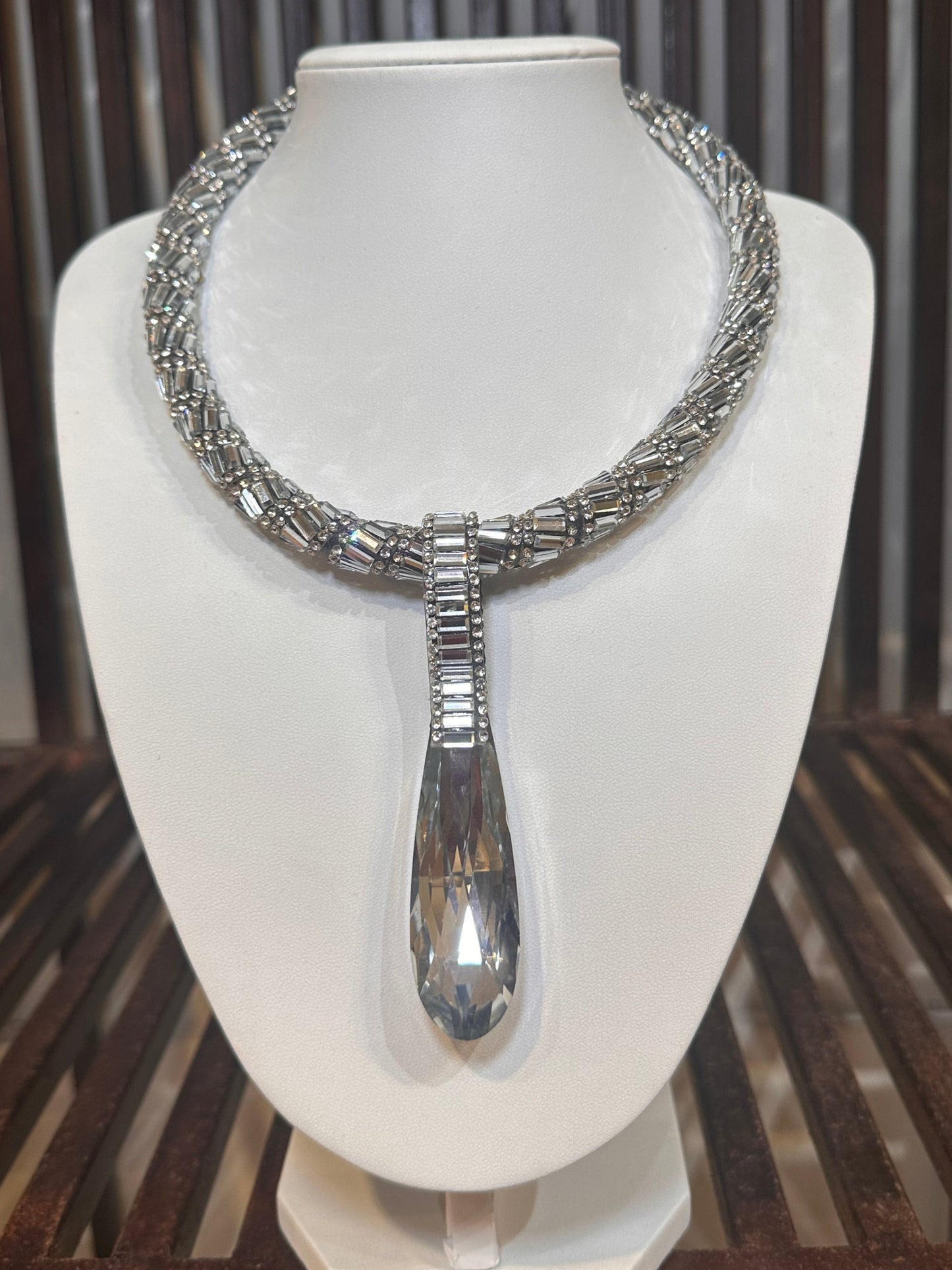 COLLAR VAZZIE