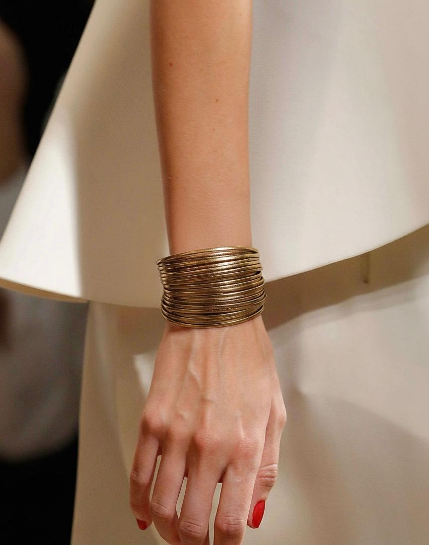 BRAZALETE DE CUERO